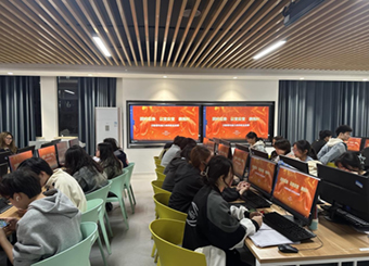 我校云财务产业学院开展“职场大咖秀”系列活动